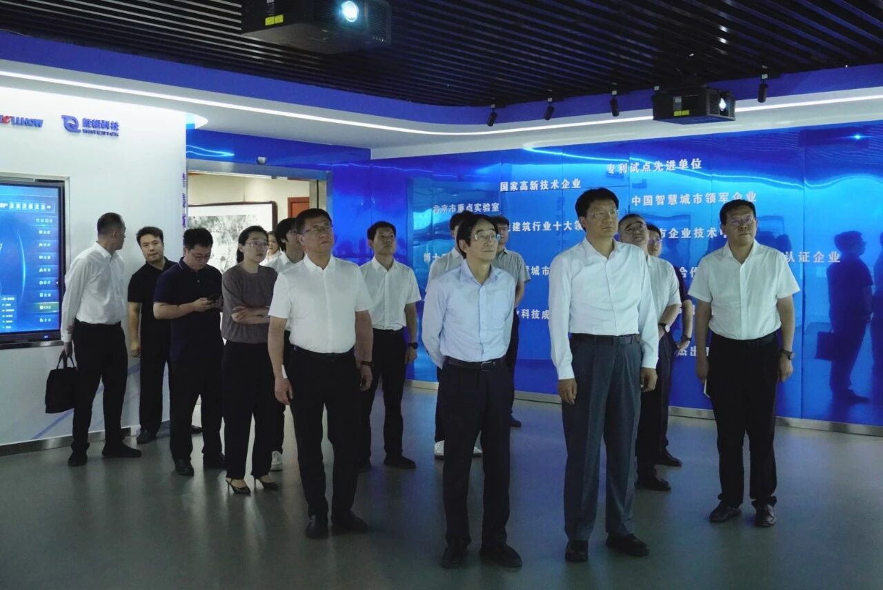 南昌市委副书记、市长高世文调研choice旗舰厅(中国)—以AI赋能韧性城市建设情况